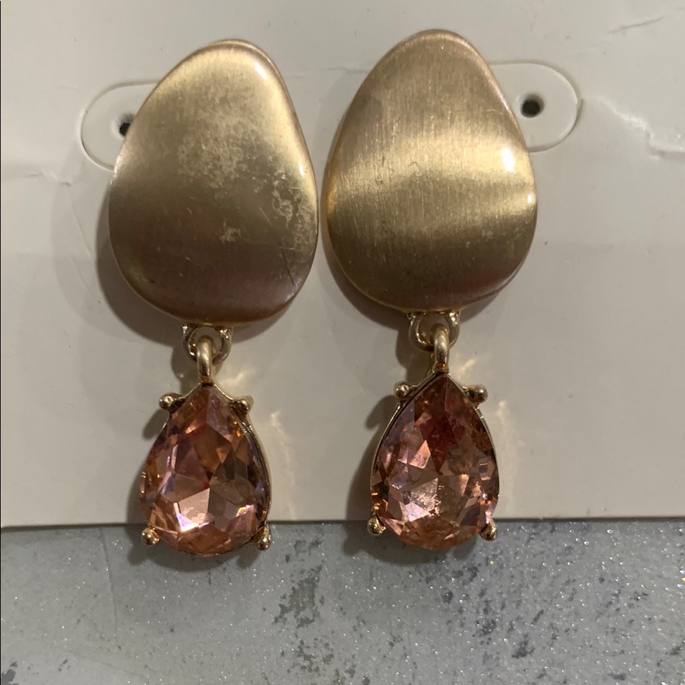 Elegant Gold and Pink Teardrop Earrings